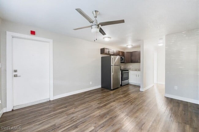 Building Photo - 330 11th St N Unit 6 Rental