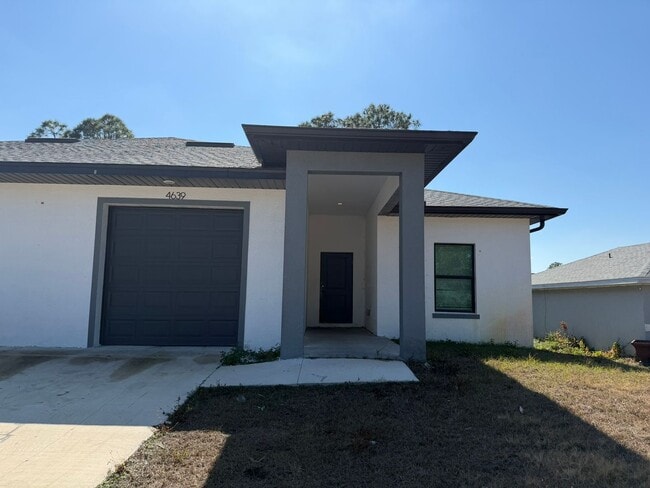 Photo - 4639 25th St SW