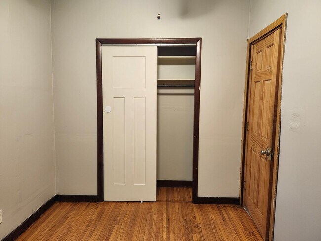 Photo - 1552 Edmund Ave