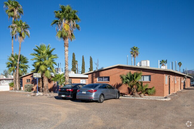 Cielo Azul Apartments - Cielo Azul Apartments