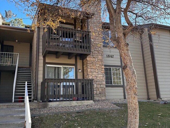 Building Photo - 1867 S Pitkin Cir Unit B