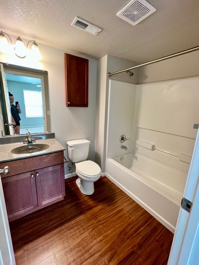 Photo - Pre-Leasing Now! Modern 2 Bed, 2 Bath – Ce...