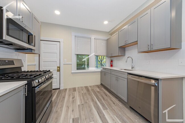 44 Brackett St