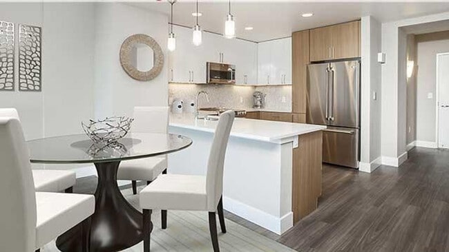 Photo - 2400 W El Camino Real Unidad ID1275674P