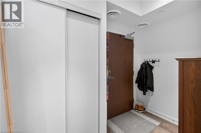 Photo - 16 Markle Cres Unit 509