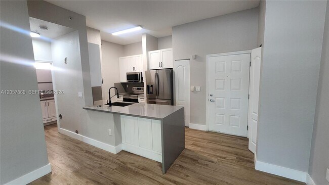 Photo - 6001 SW 70th St Unit 155