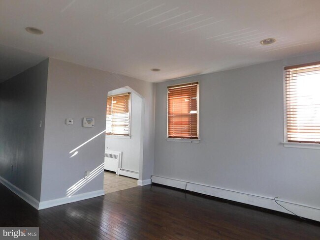 Photo - 4243 Princeton Ave