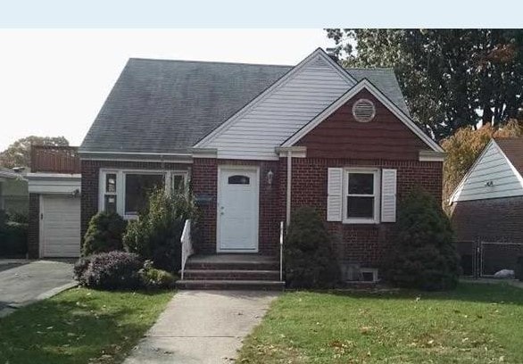 Photo - 260 Elsmere Pl Unit 1