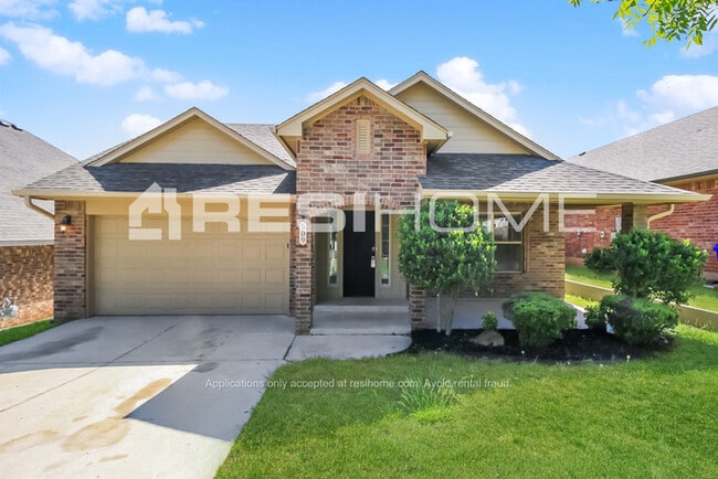 Building Photo - 509 Crestland Dr