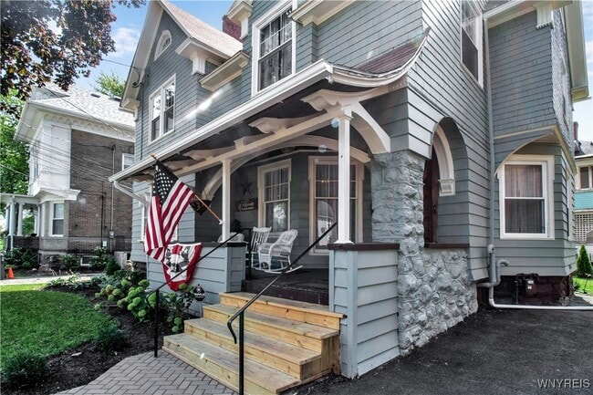 Photo - 623 Buffalo Ave