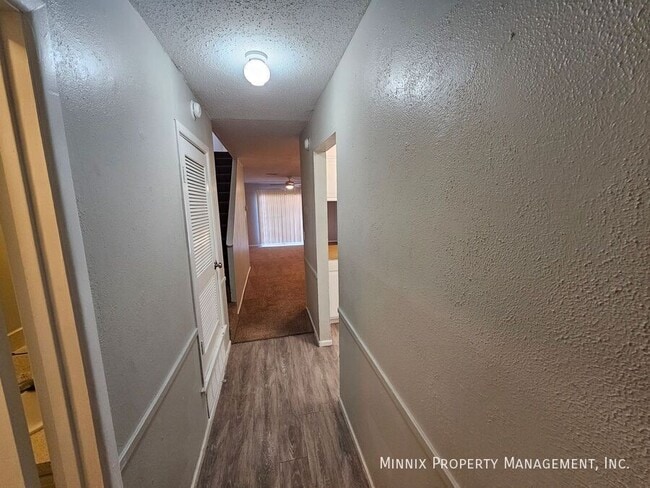 Photo - 1604 Yonkers-C