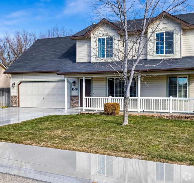 Building Photo - Spacious Home In Caldwell!