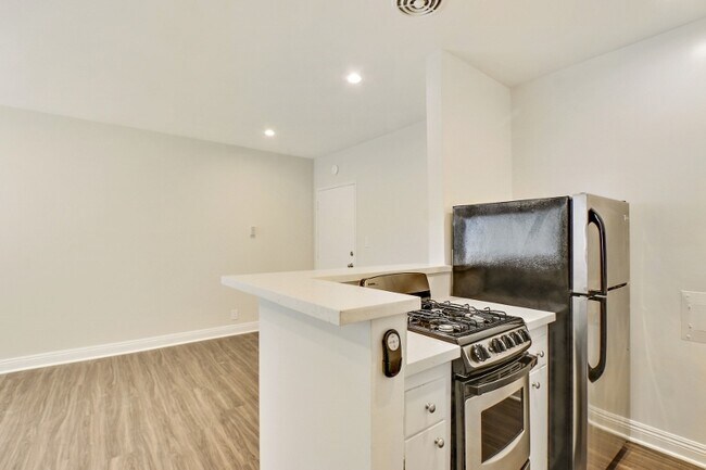 Photo - 519 Hill St Unidad 15