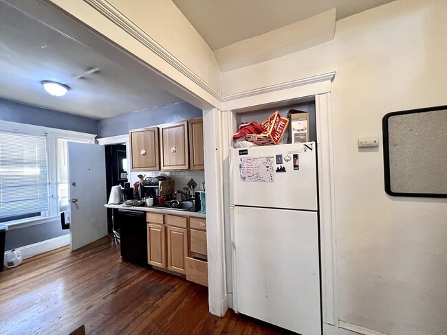 Photo - 70 Quint Ave Condo Unit 1
