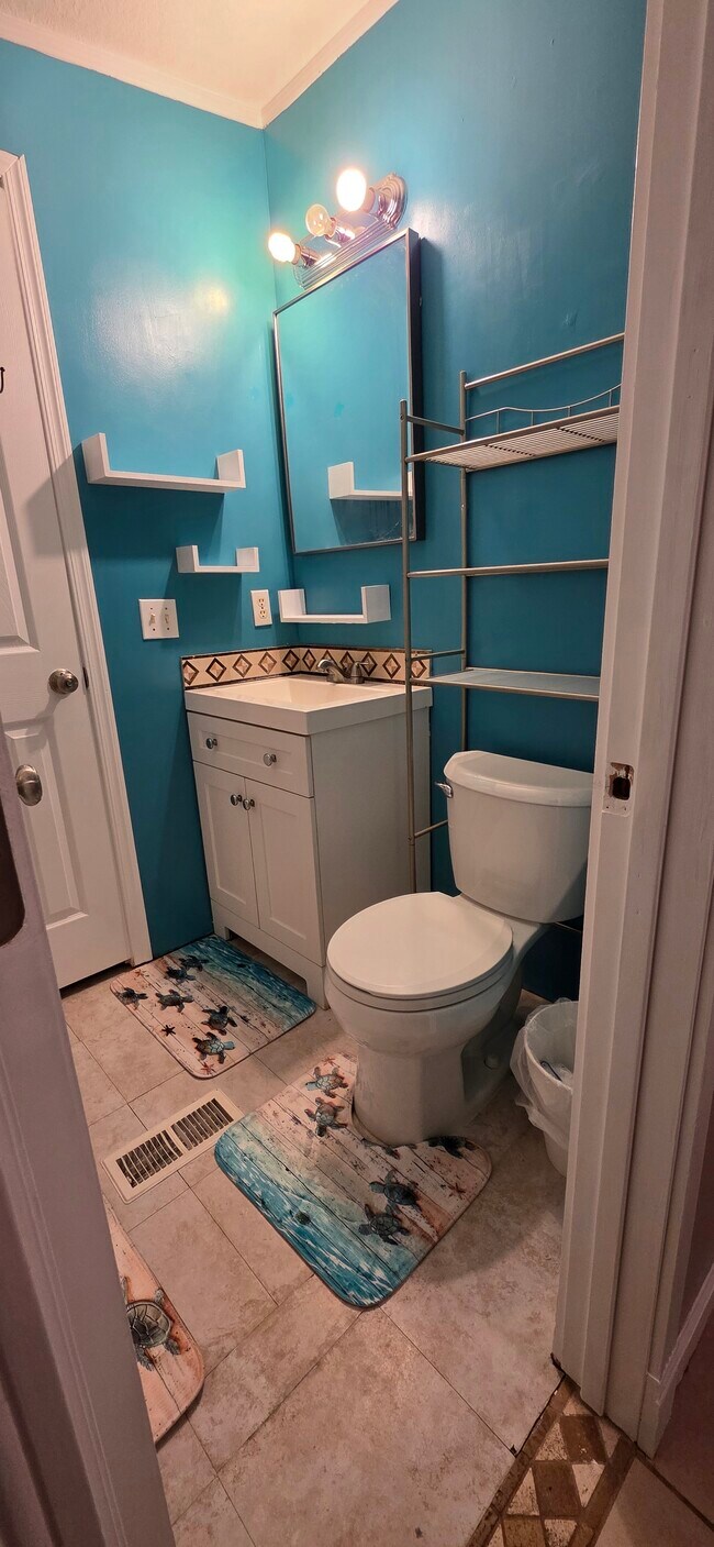 Photo - 1813 W Shiprock St