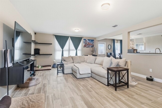 Photo - 12045 Silver Lining