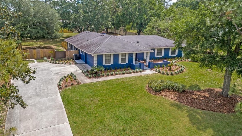 Photo - 2038 Crowley Cir W
