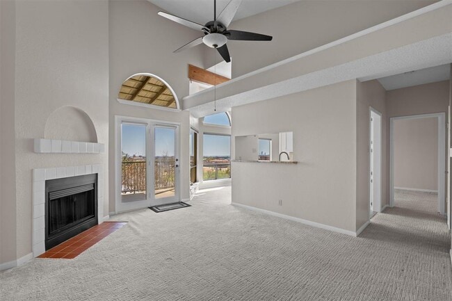 Photo - 3840 Far W Blvd Condo Unit 211