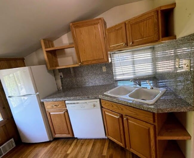 Photo - 1610 N Stewart St Unidad B