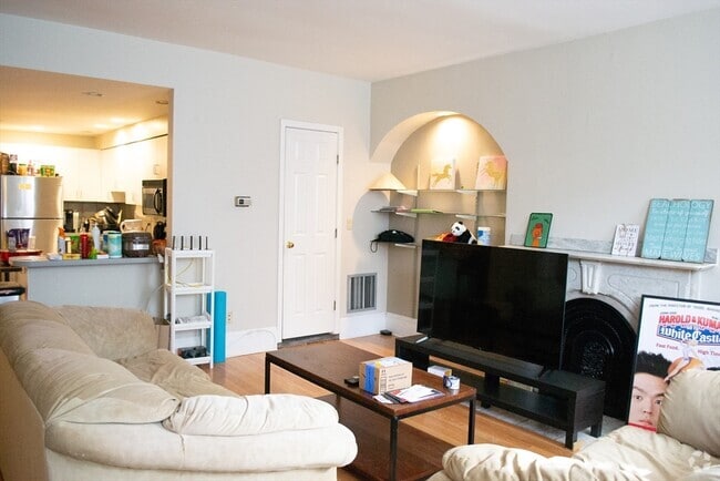 Building Photo - 570 Massachusetts Ave Unit 1 Rental
