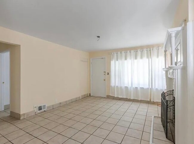 Photo - 112 White Ave