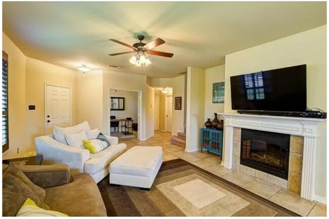 Photo - 5899 Clearwater Dr