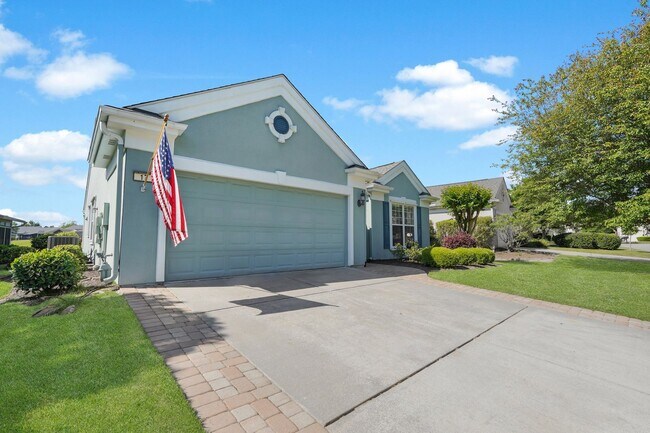 Photo - 17 Thomas Bee Dr