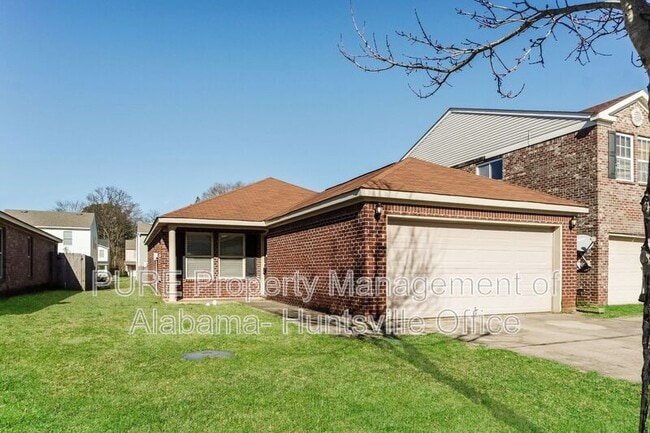 Photo - 135 Wethersfield Dr