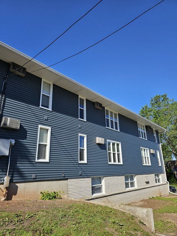 Photo - 401 S Van Buren St