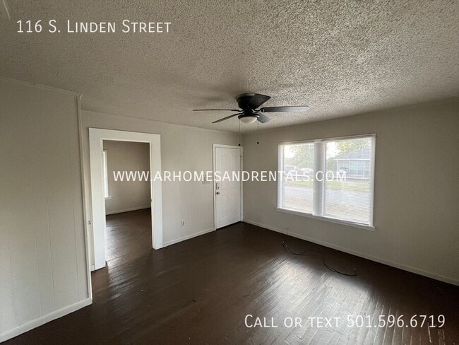 Photo - 116 S Linden St