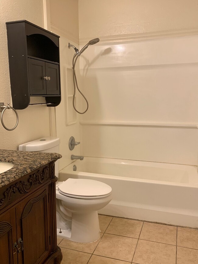 Photo - 4617 Lehigh St