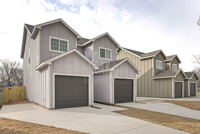 Photo - Stunning Fort Worth Duplex Available for Rent!