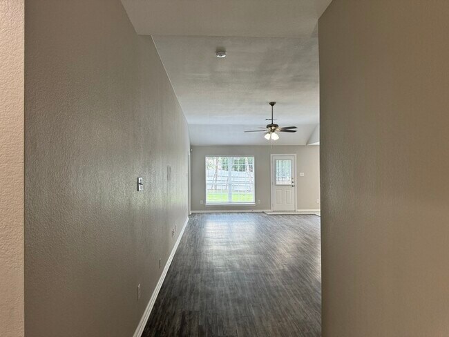 Photo - Cute property with big backyard