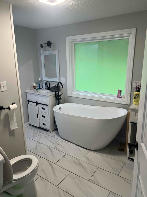 Photo - 332 Currin Valley Rd