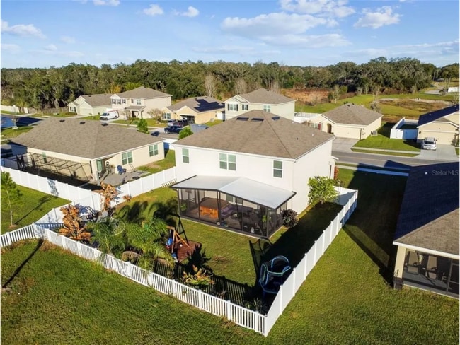 Photo - 5573 Geiger Estates Dr