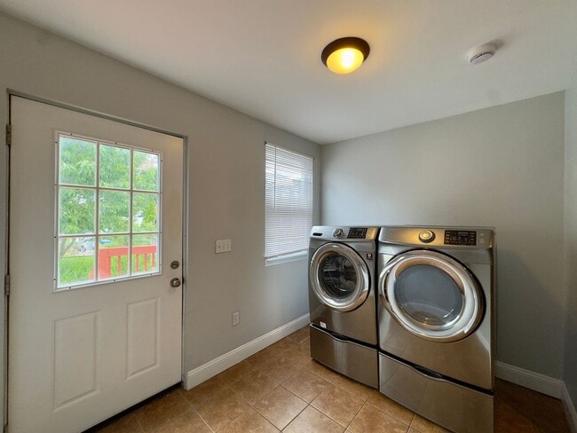 Photo - Charming 3 Bedroom/2.5 Bathroom Townhome in Hampden!