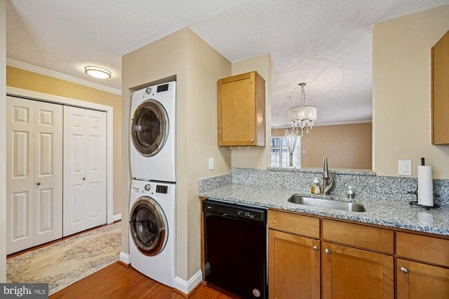 Photo - 11407 Herefordshire Way