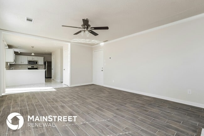 Photo - 3595 Edies Way