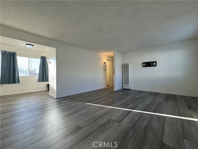 Building Photo - 13534 Ramona Blvd Unit E