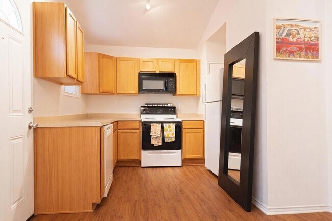 Photo - 4508 Bennett Ave Unidad B
