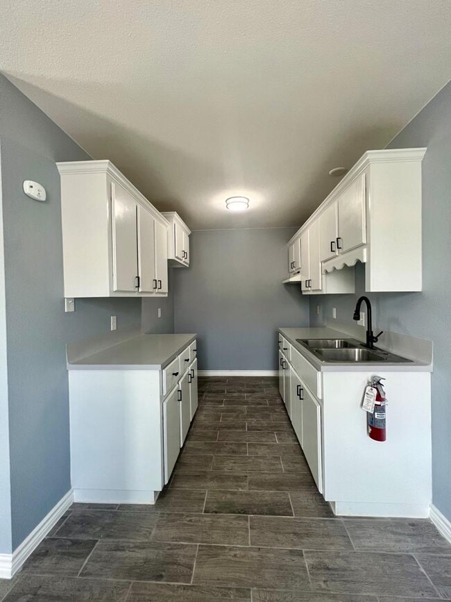 Photo - Maple Manor Apartments