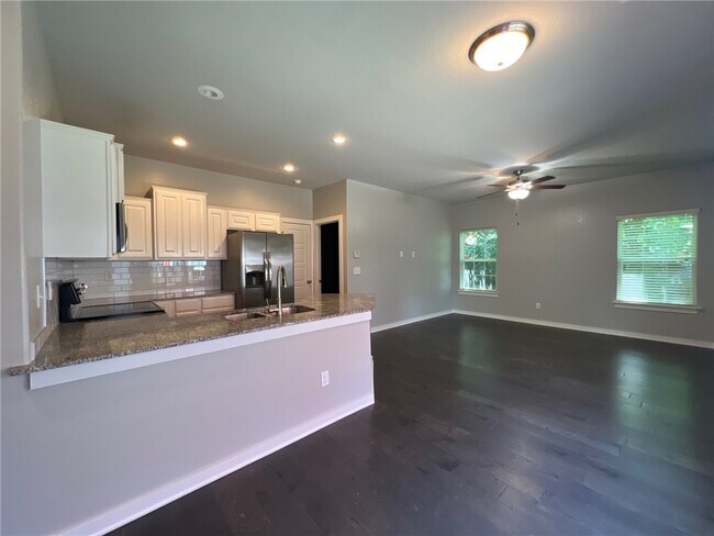 Photo - 2415 SW Arbor Rd