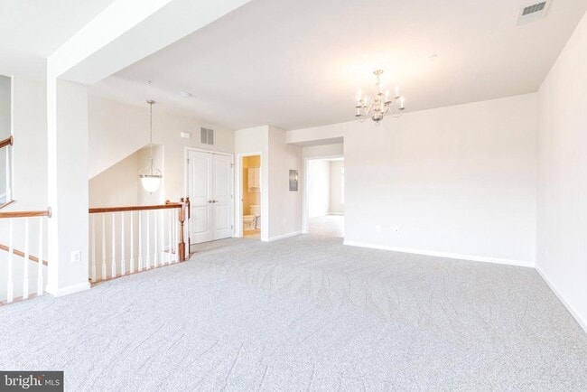 Photo - 365 Chessington Dr