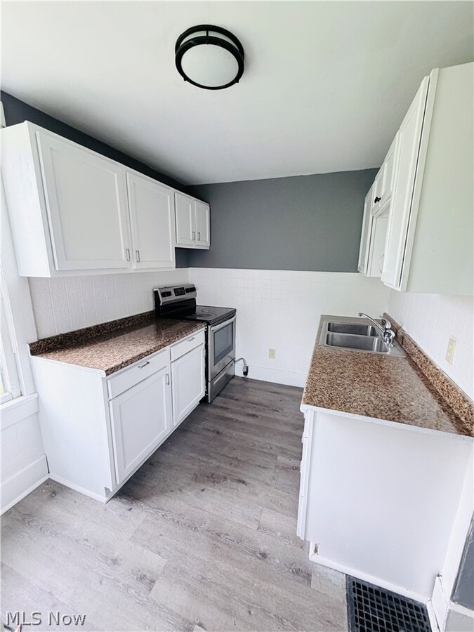 Photo - 1511 Stark Ave SW