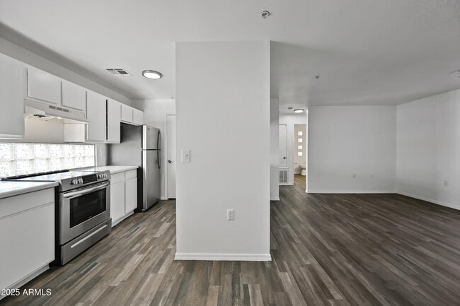 Photo - 3065 N 67th Ave Unit 137