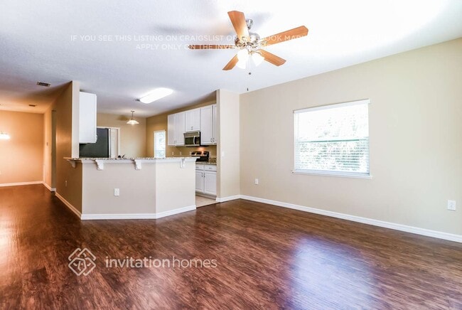 Photo - 2443 Longworthy Rd