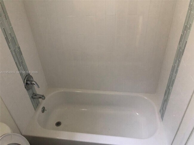 Photo - 3864 SW 52nd Ave