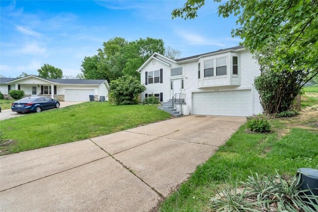 Photo - 802 Notre Dame Dr