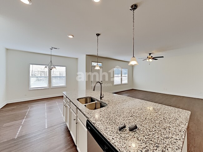 Photo - 4985 Chutney Dr