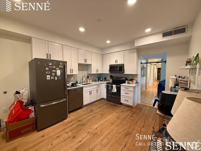 Building Photo - 26 Magazine St Unit 3 Rental